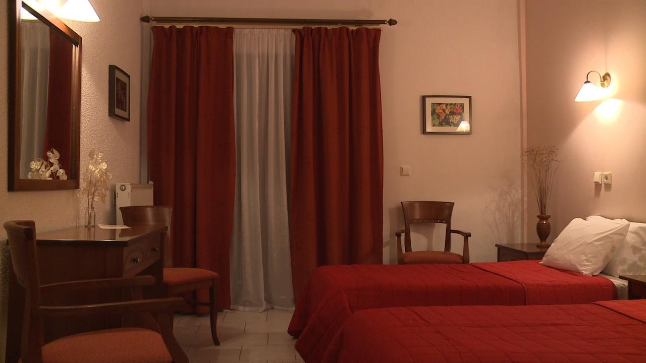 Valia Calda Hotel Perivoli 部屋 写真