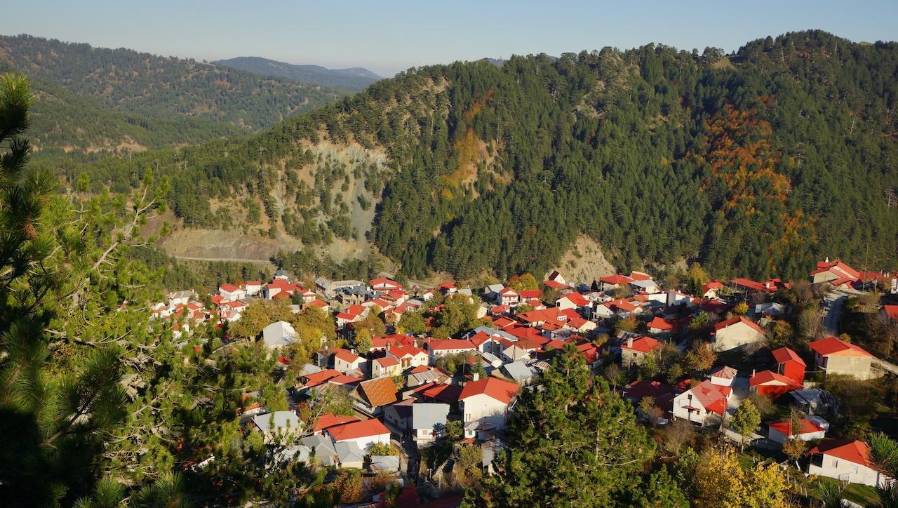 Valia Calda Hotel Perivoli エクステリア 写真