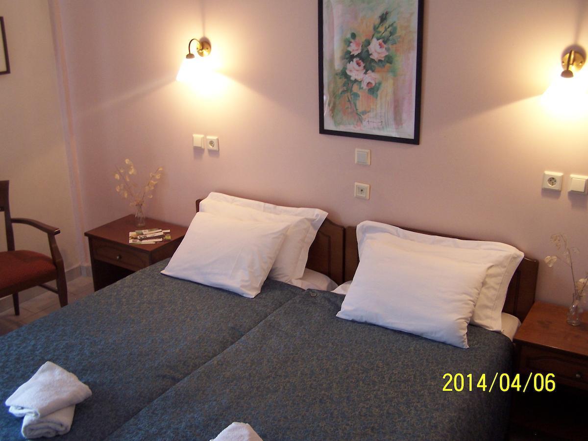 Valia Calda Hotel Perivoli 部屋 写真